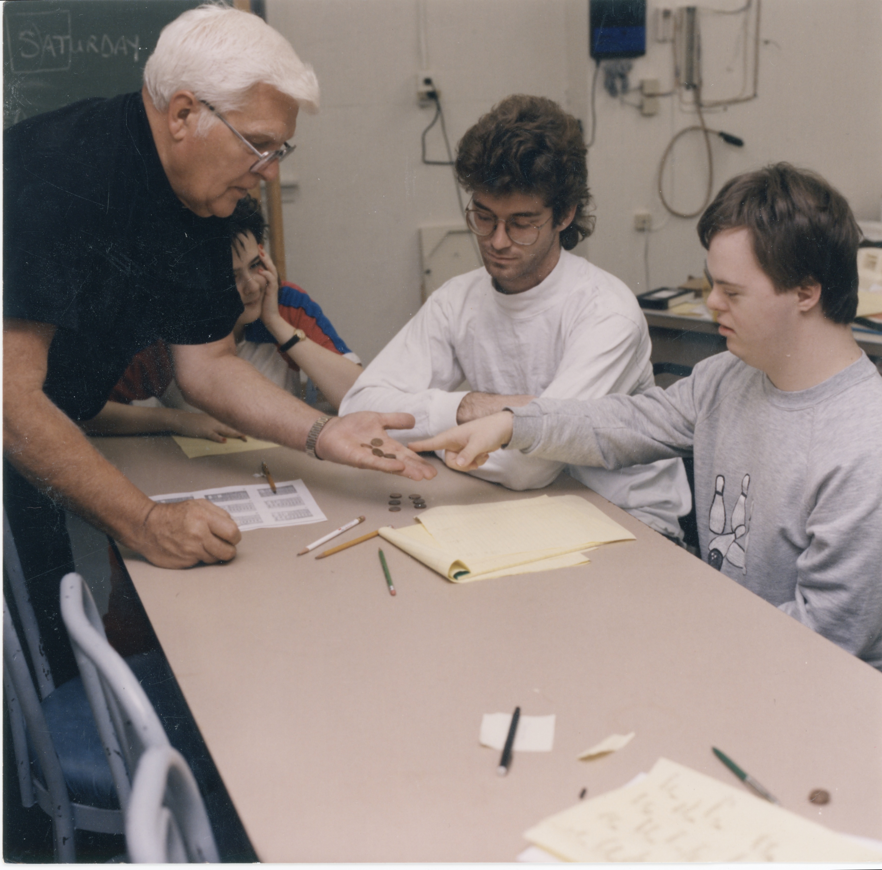 Reverend Ralph Beiting helps children in Appalachia